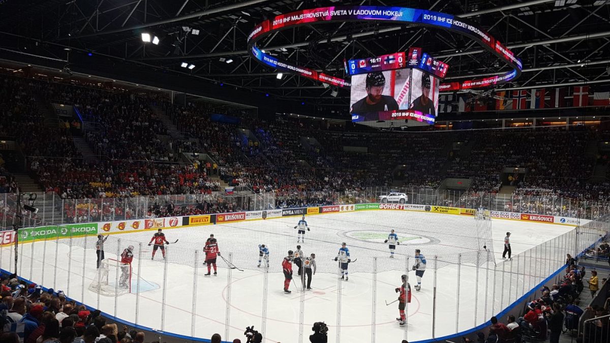 Zimný štadión Ondreja Nepelu - Obrázok 1